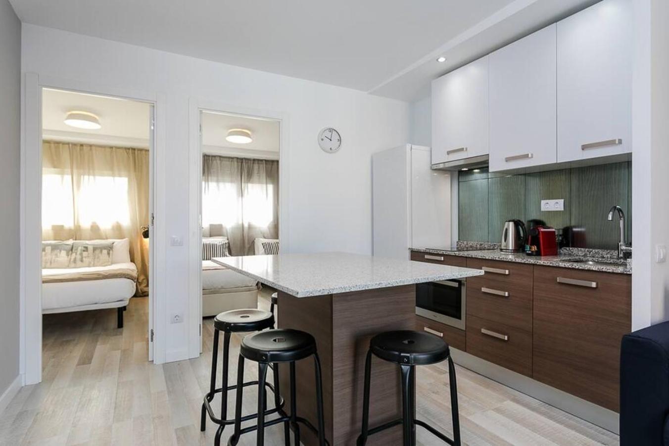 Apartamento Amazing Attic With Terrace L'Hospitalet de Llobregat