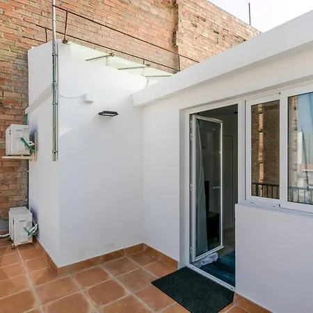Amazing Attic With Terrace Apartamento L'Hospitalet de Llobregat Exterior foto